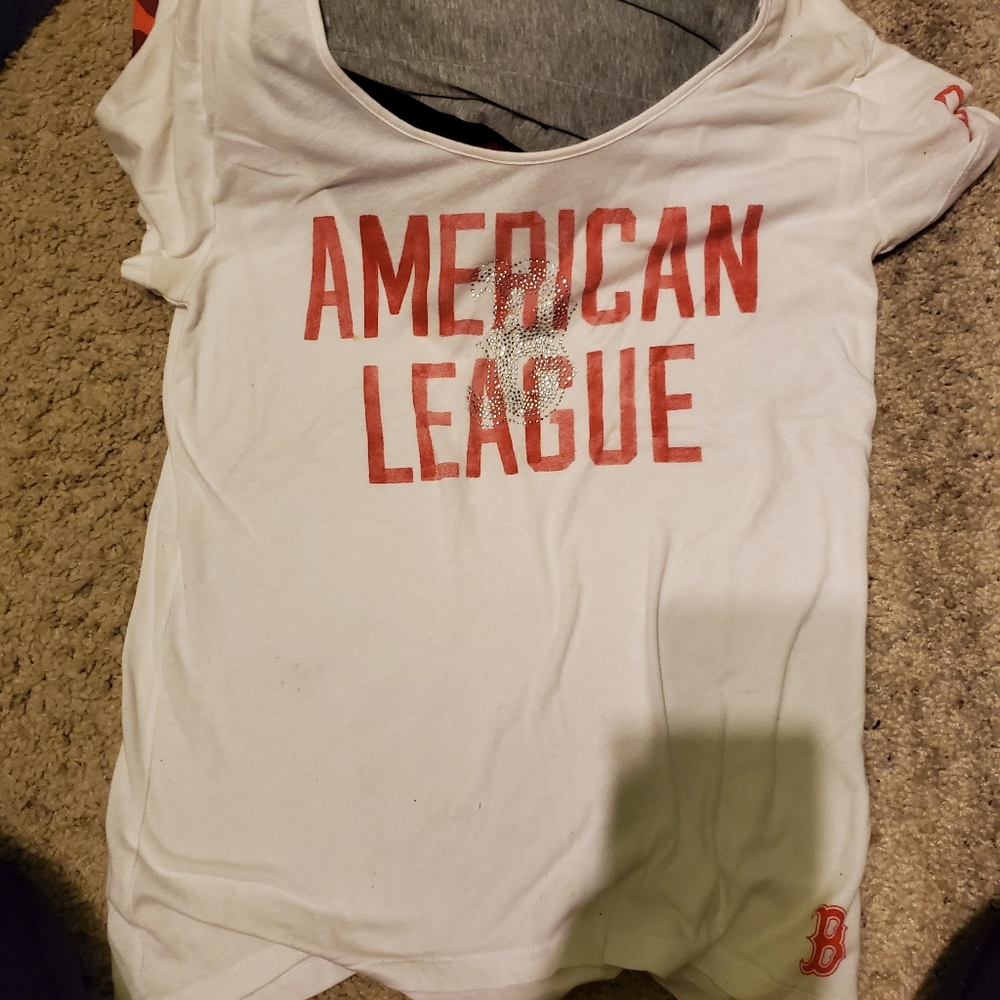 VS pink Red Sox tee